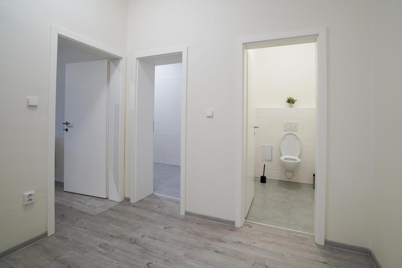 אולומוץ Lucy'S Apartments 2 מראה חיצוני תמונה
